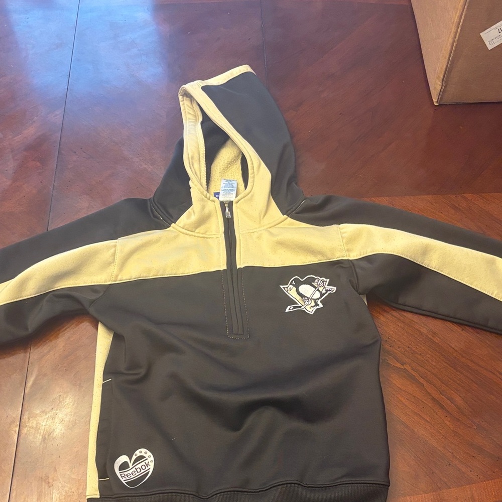 Pittsburgh Penguins Reebok embroidered Black and Gold Zip-Up Hoodie